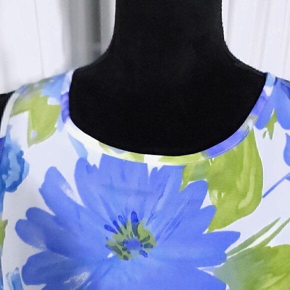 Willow Ridge 2 pc Floral Blue Purple White Suit, Size 10 - Picture 4 of 11